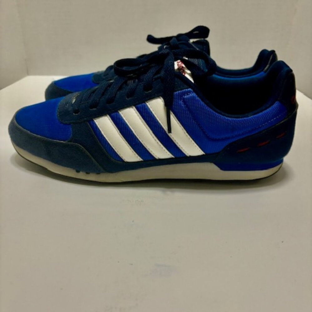 Adidas Neo City Racer Men's Shoes Size 8.5 - Near Perfect Condition, Running